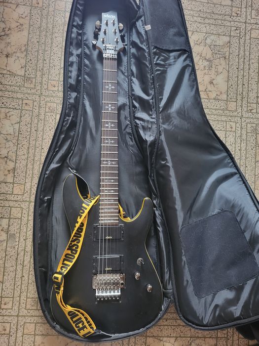 Продам умное зеркало, электрогитару и принтер