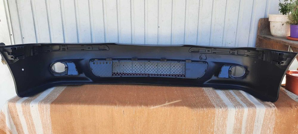 Bara fata BMW E39 cu locase spalatoare faruri SRA - OUTLET