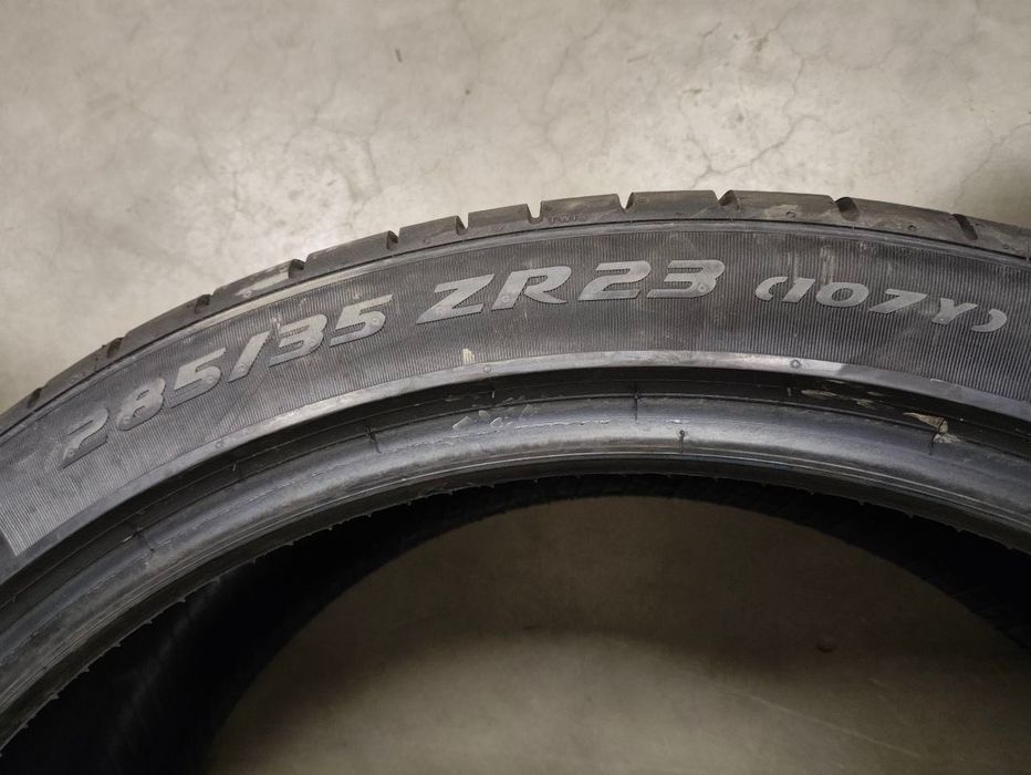 285/35/R23+325/30/R23 Pirelli P Zero PZ4