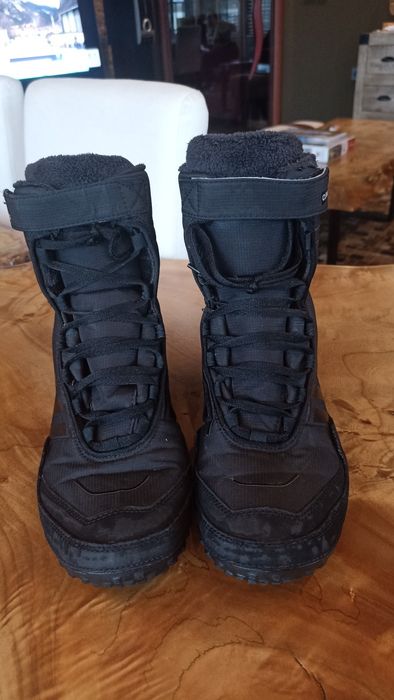 Топли зимни водоустойчиви боти Adidas Climaproof