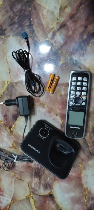 радиотелефон Panasonic.
В хорошем состоянии, Без повреждений