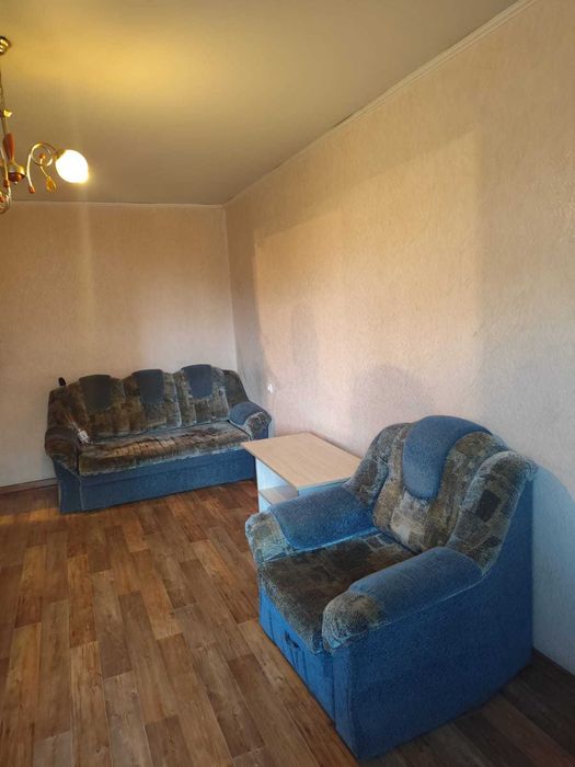 Срочно продам 1 комнатную квартиру