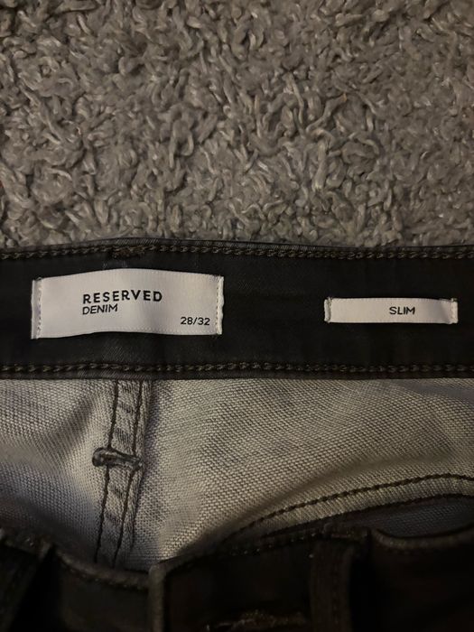 Blugi slim fit reserved
