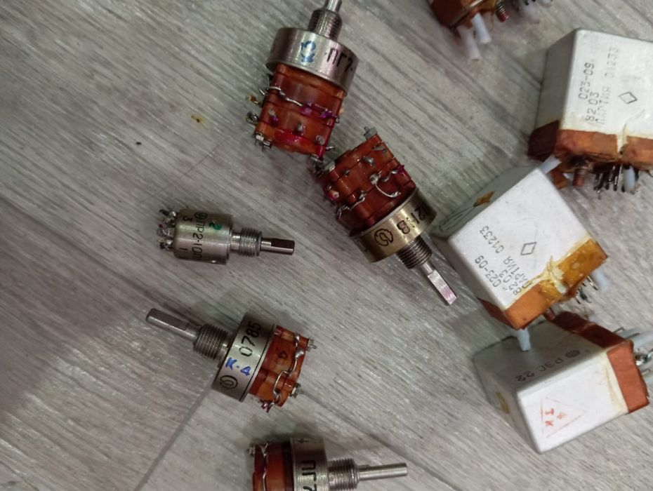 Продам реле РЭС22