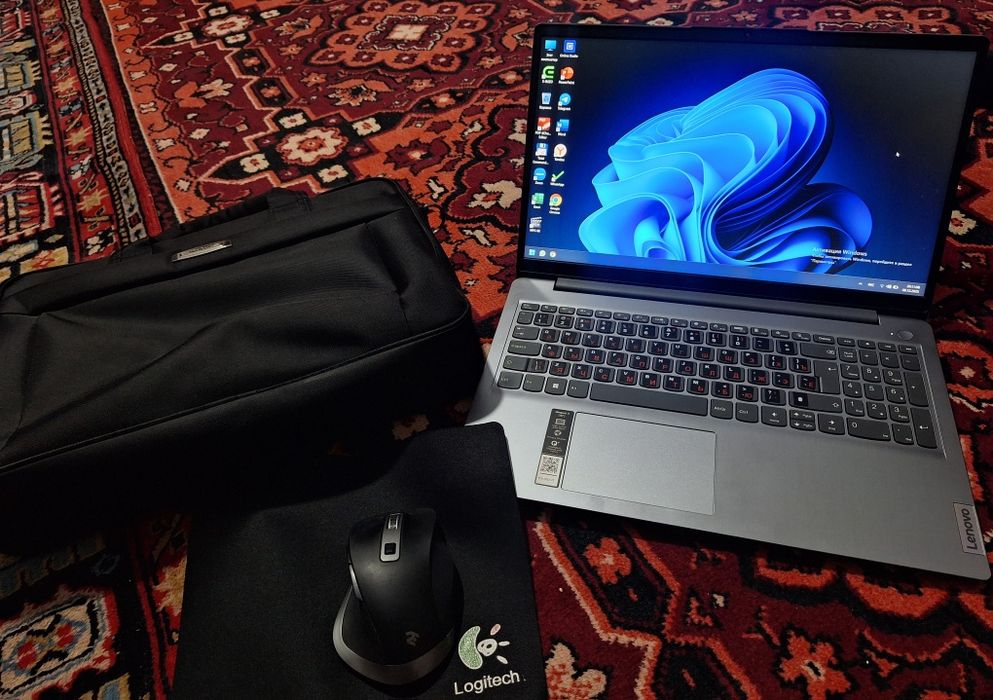 Lenovo i5 noutbook satıladı