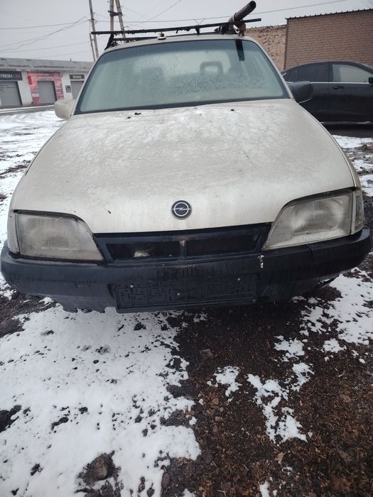 Opel Омега А  разбор
