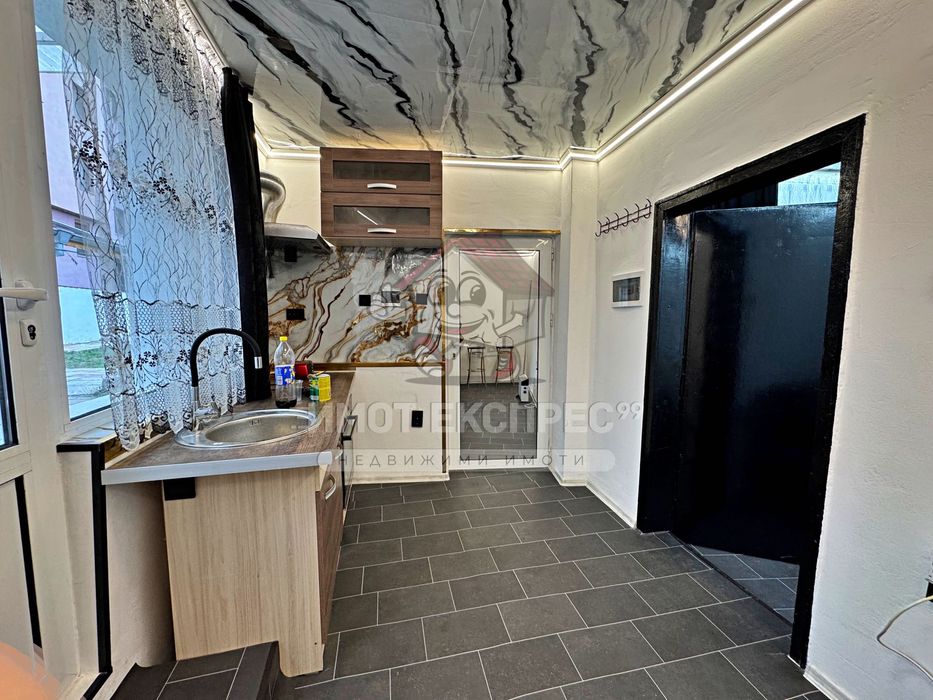 Обзаведена гарсониера, под наем, до училище Ангел Кънчев, Асеновград