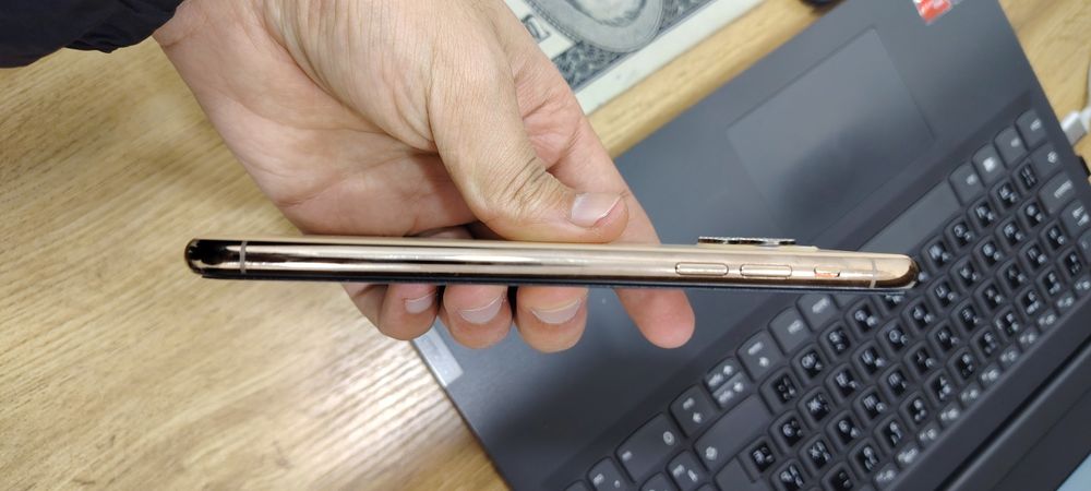 Iphone 11 pro max 64 gb