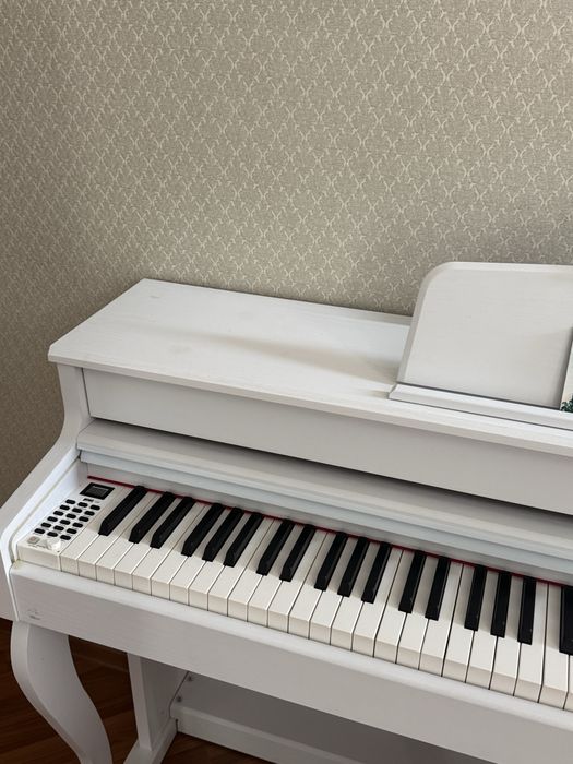 Продается пианино в идеальном состоянии