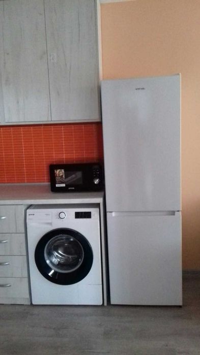 Дава се под наем Двустаен апартамент в Пловдив, Кючук Париж - 60 кв.м за 290.7 € - Снимка #1