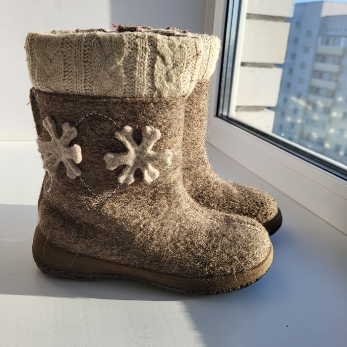 Продам сапоги, туфли, крассовки