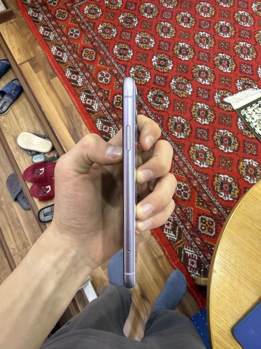Iphone 11 продается срочно!