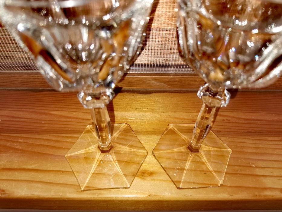 Чаши кристални за вино ракия прозрачни тежки масивни красиви 2 бр.