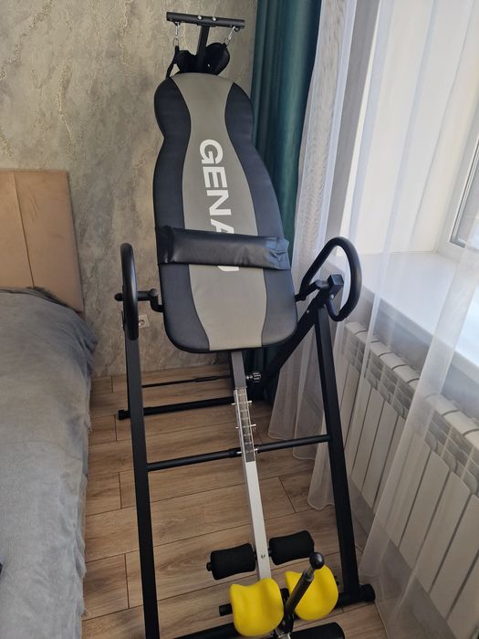 Продам инверсионный стол Genau