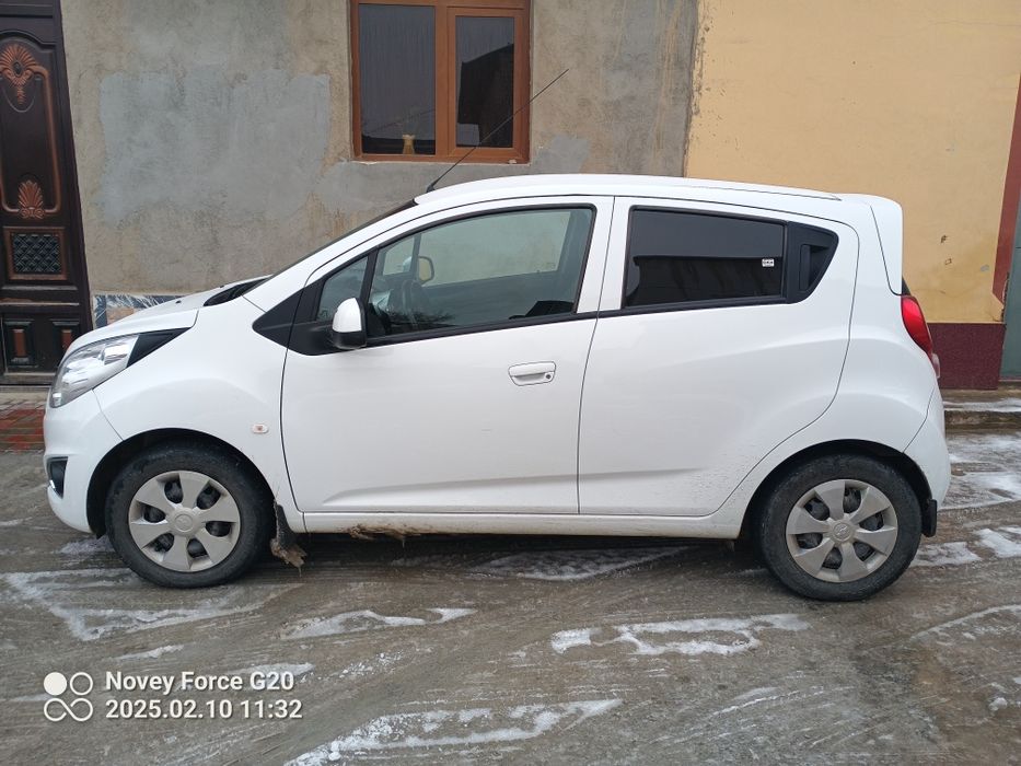 Манитор куйилган 4 балони янги чихол полек куйилган