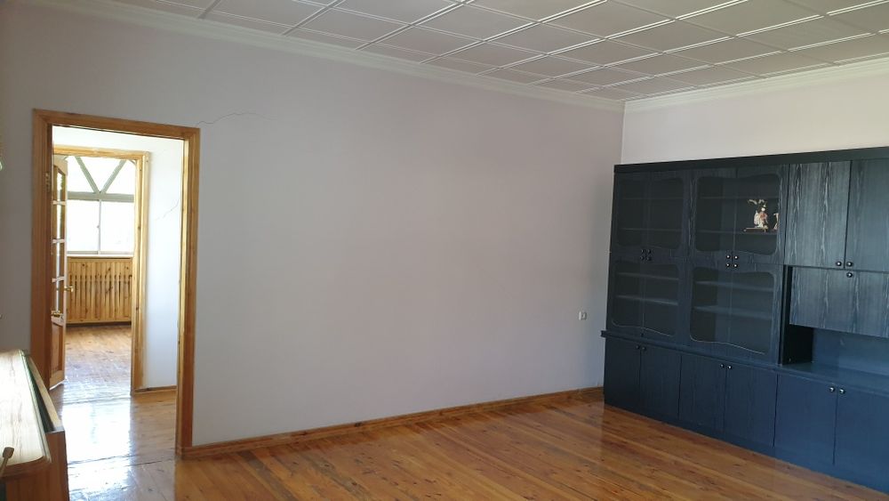 450 м2 Уй, Дом, Сад 5 соток в аренду. 450 sqm House for rent