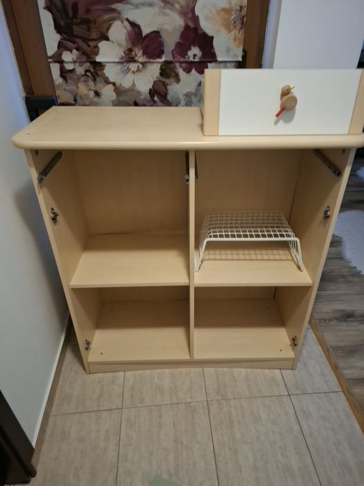 Masa infașat + comoda living la pachet