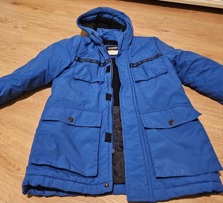 Geaca iarna Waikiki marimea 128-134 8-9y