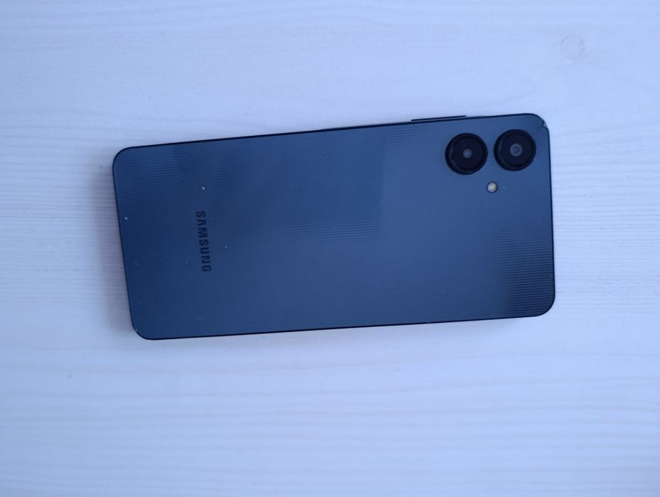 Продается телефон