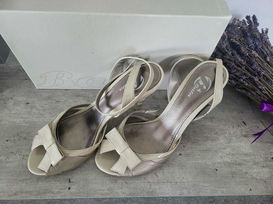 Sandale Bata piele