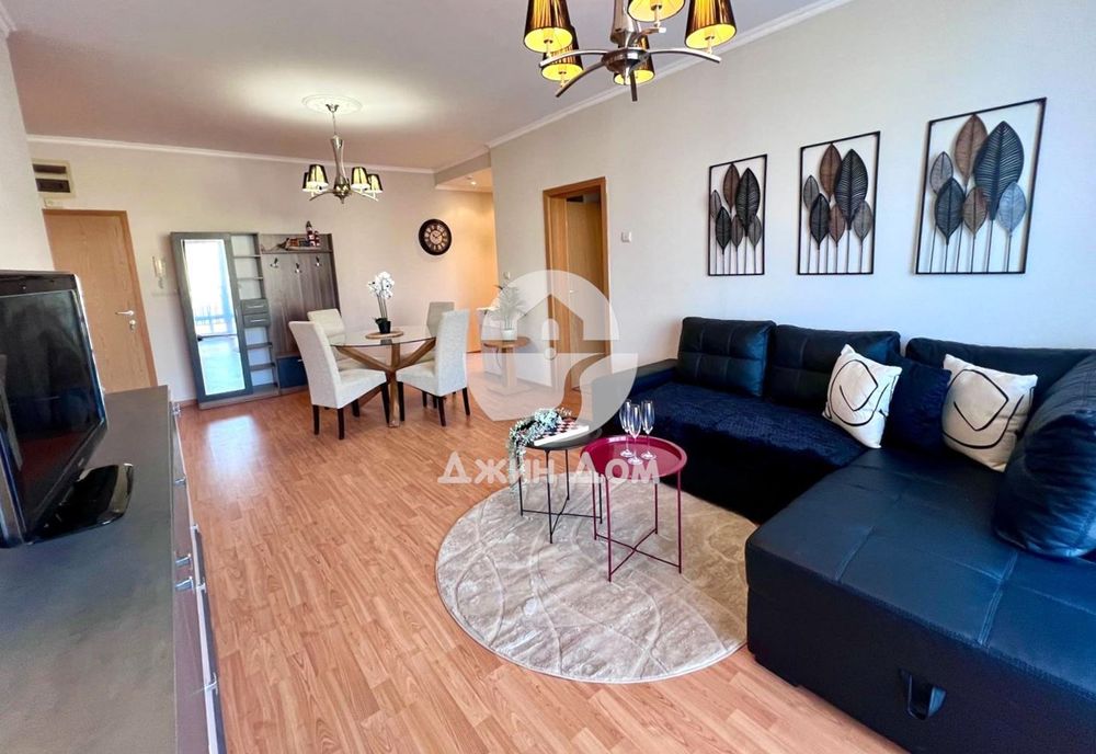 Тристаен апартамент с ЧАСТИЧНА ГЛЕДКА МОРЕ в к-с "Райска градина"