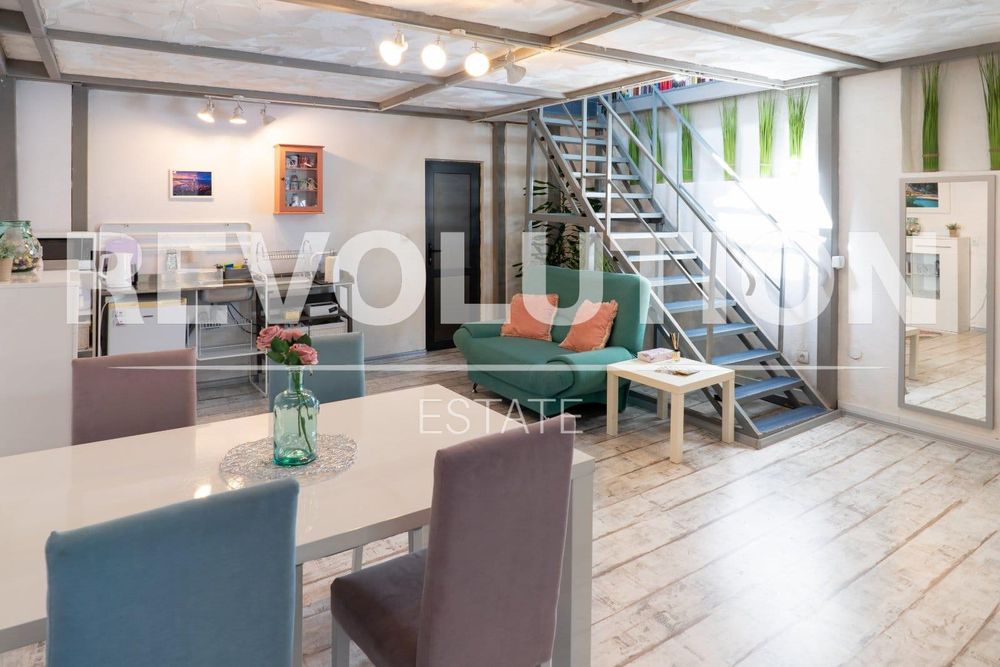 Дава се под наем Къща в Варна, Център - 78 кв.м за 500 € - Снимка #2