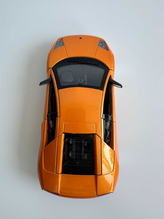 Machete auto 1/24 Bburago, Maisto, Welly si Jada