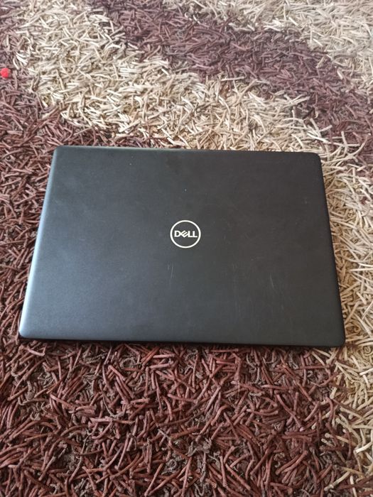 Vând laptop Dell