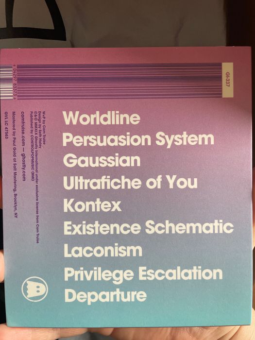 Албум на Com Truise