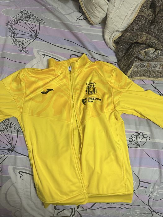 Фк Женис экипировка