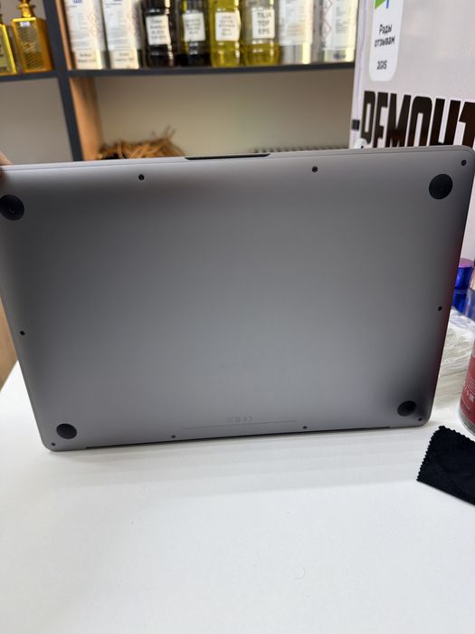 MacBook Air 2020 год