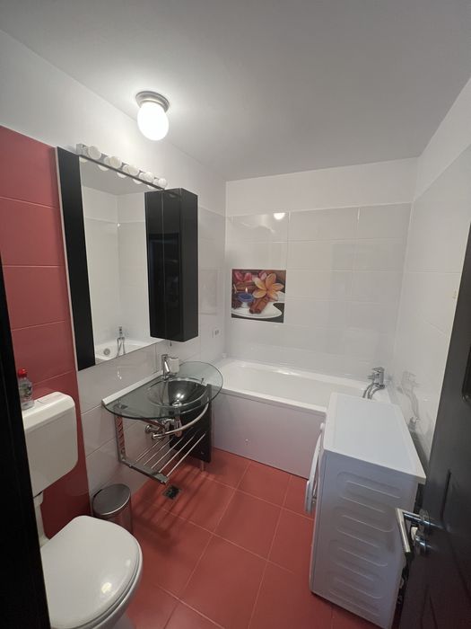 De inchiriat apartament 2 camere Panduri cu centrala