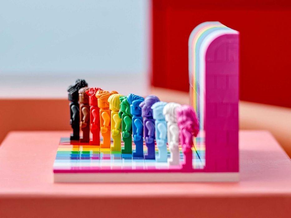 LEGO Toata lumea este minunată 40516 - NOU