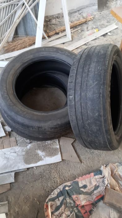 Продам шины 17 размер