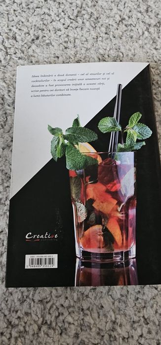 Cocktailuri cu vin -144 pag