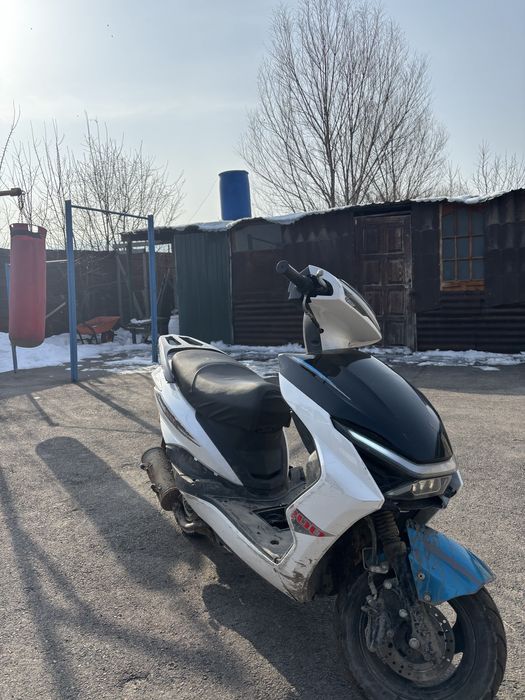 Продаётся мопед 125 кубов