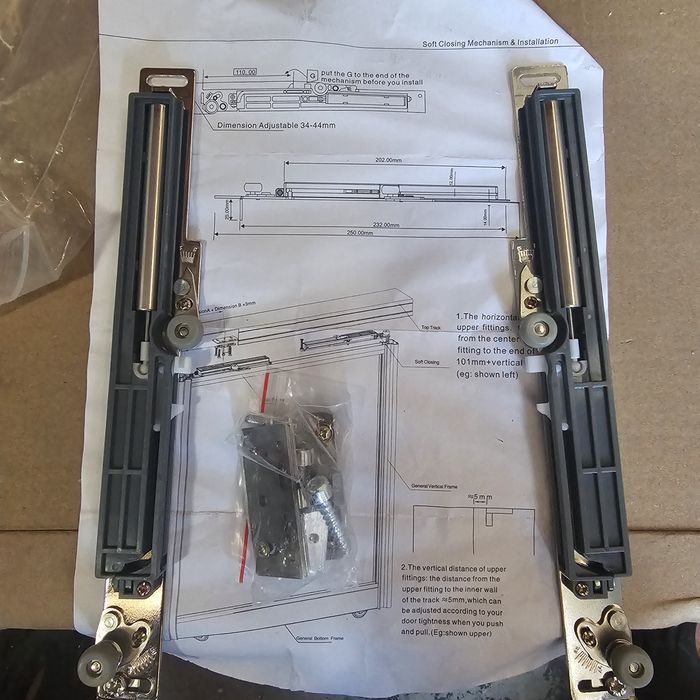 Доводчик для шкафов SFT-002R