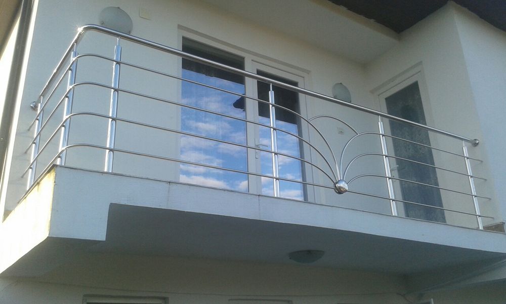 Balustrade din inox Brasov,Valcea,Bucuresti, Arges/inox!modele!lemn