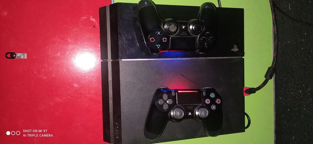 Samsung smart 55, PS4 2ta pulti bilan xolati a'lo