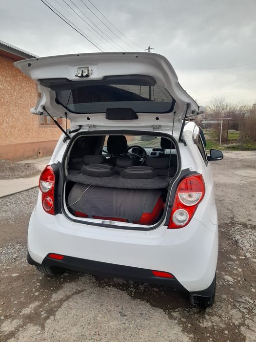 Spark Aftomobil sotiladi