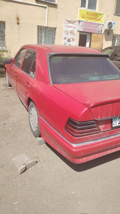 Продам мэрседэс Е 220