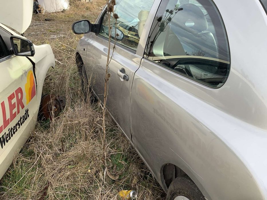 Nissan Micra 2005 на части