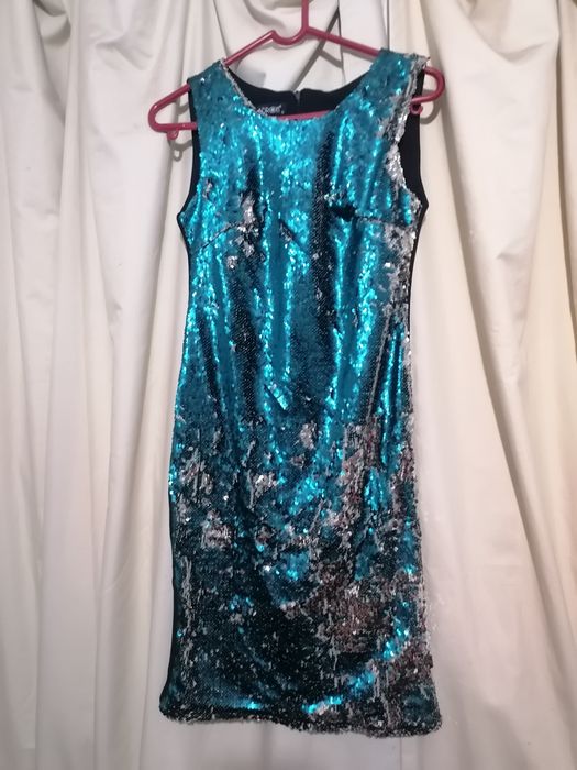 Rochie cu paiete mărimea S