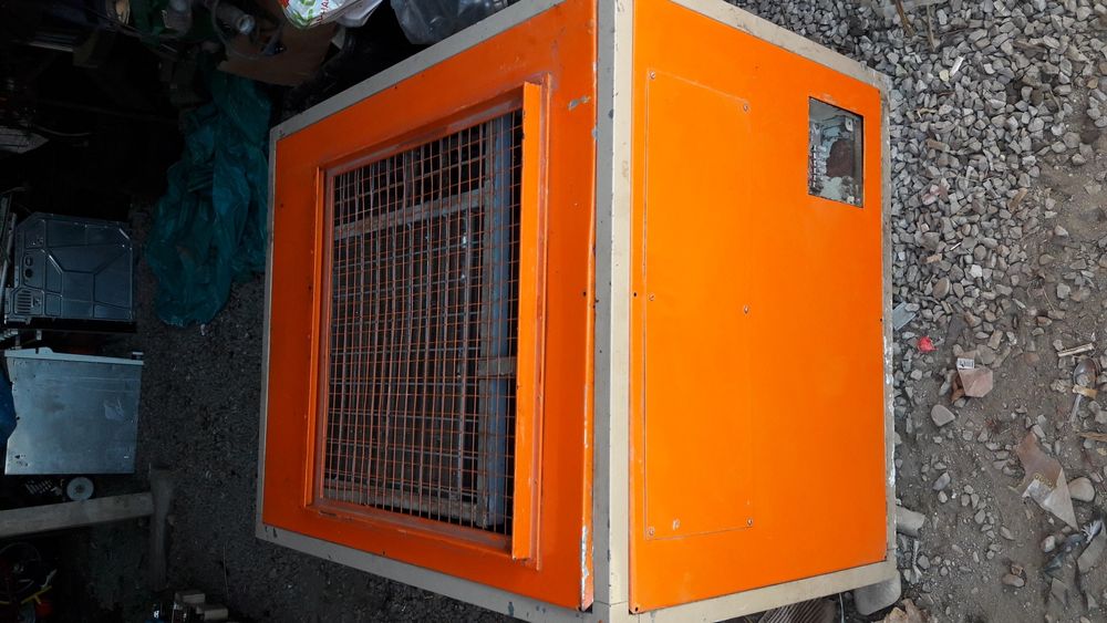 Radiator încălzire legat la centrală sau electric