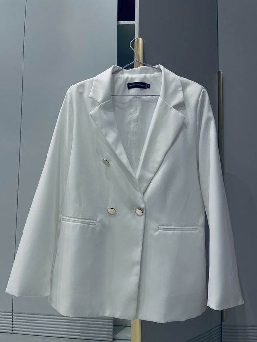 Белый костюм вечерний