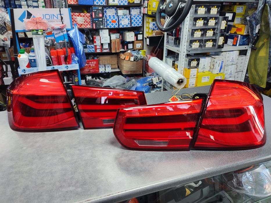 Стоп зад BMW F30 рестайлинг новые