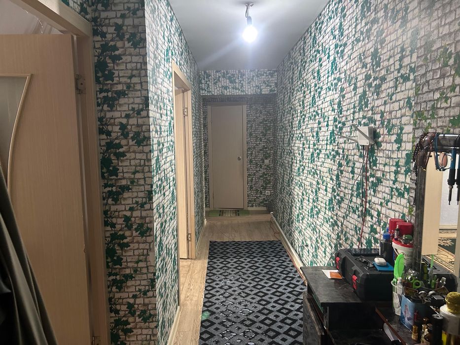 Продам 3 х комнатную