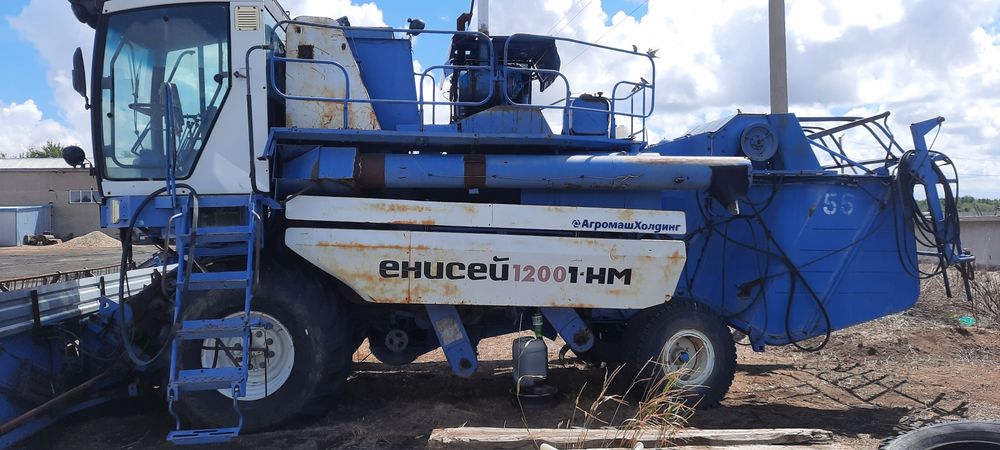 Продам комбаин енисей 1200