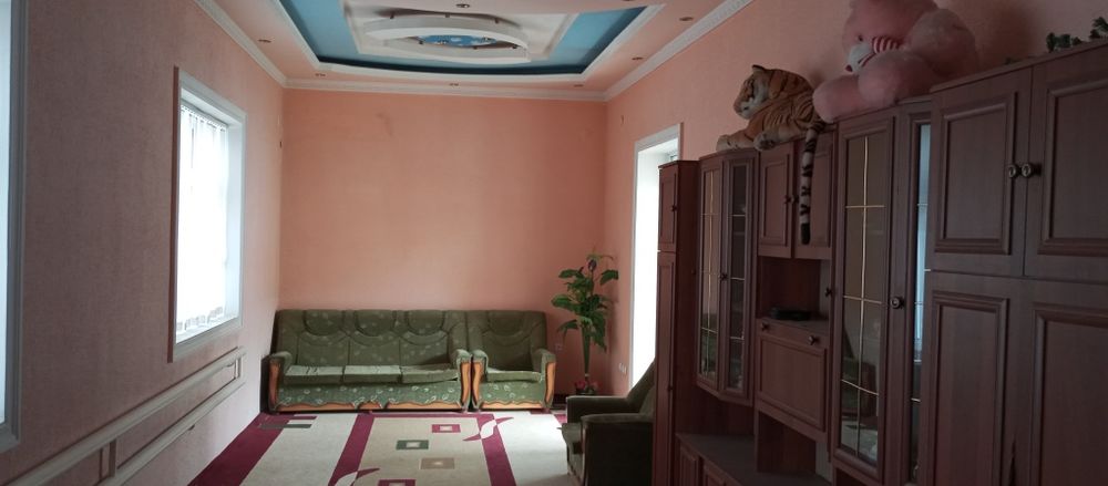 Uy sotiladi shahar markazidan