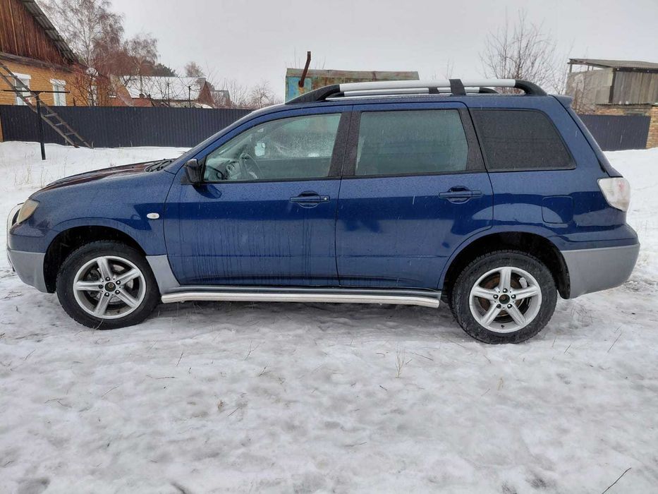 Продам Mitsubishi Outlander 2003